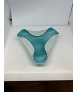 Vintage Mid Century 60&#39;s MCM Turquoise + White Art Glass Cased Dish 7&quot; - $361.94 MXN