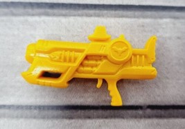 Spin Master Batman Bat-Tech Toy Fair NY Exclusive 2021 - Replacement Gun Yellow - £8.71 GBP