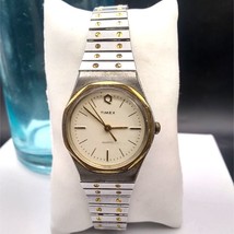 Vintage Timex Q Women&#39;s Two Tone Quartz Analog Ladies Watch New Battery - $94.82