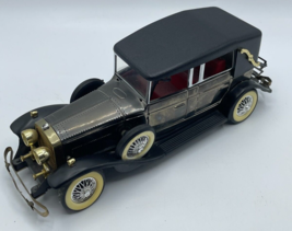 Lincoln Model L 1928 Convertible Replica Toy Solid State AM Radio Vintag... - $11.39