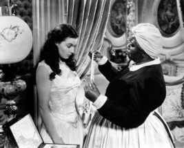 Hattie Mcdaniel Dressing Vivien Leigh Gone With the Wind 16x20 Poster - £15.66 GBP