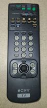Genuine Original Sony TV VCR Remote Control RM-Y902 TESTED Working - $9.89
