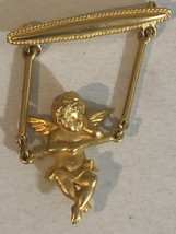 Angel Resting Small Decorative Pin J1 - £7.88 GBP