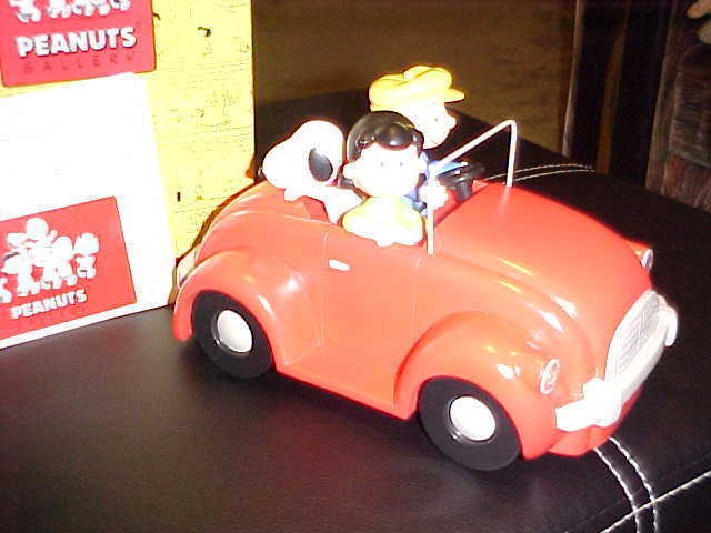 Hallmark Peanuts Summer Fun Car Bank With Sounds Fig. M/W/Box Limited Edition   - £59.34 GBP