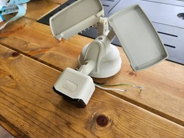 Floodlight Camera Pro, Victure Security Camera - £66.03 GBP