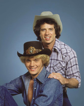 Tom Wopat and John Schneider in The Dukes of Hazzard hunky portrait 8x10 Photo - £6.37 GBP