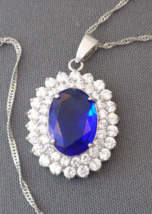 Vintage Necklace 18K GP White Gold Simulated Sapphire Blue Faux Diamond Pendant - £32.47 GBP