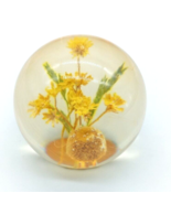 Vintage Lucite Dried Flower Paperweight Acrylic Round MCM 1.75 in - £13.52 GBP