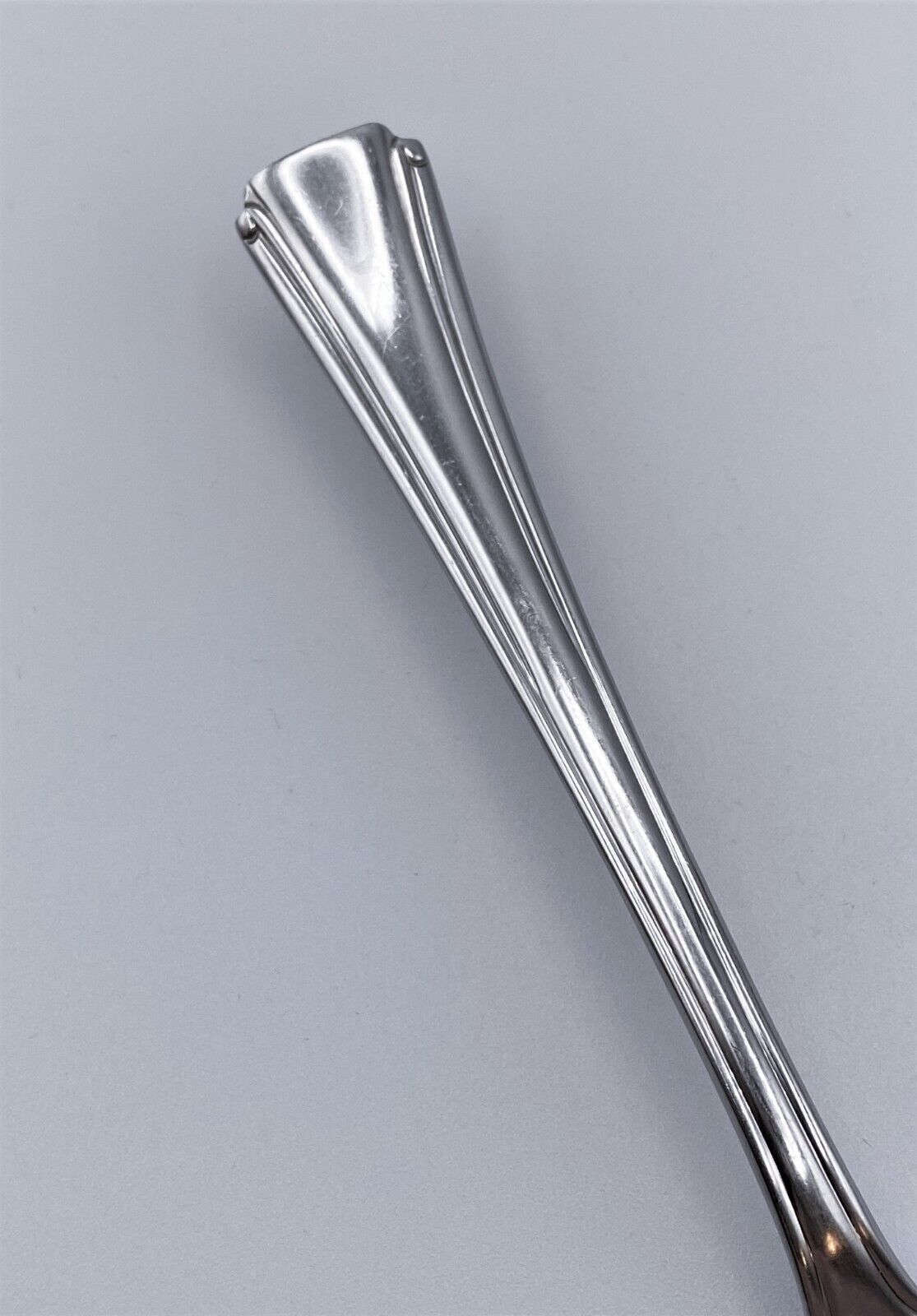 Oneida Bordeaux  Stainless Flatware-Your Choice of Pieces-Outlined Squared Edge - $5.50 - $14.92
