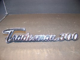 1971 - 1977 Dodge Tradesman 300 Van Emblem Oem #2956458 72 73 74 75 76 - £42.16 GBP