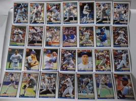 1991 Topps Milwaukee Brewers Team Set of 29 Baseball Cards - $3.00