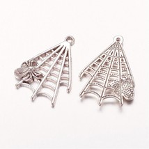 3 Spiderweb Charms Antique Silver Tone Spider Charms Cabochon Setting - £3.29 GBP