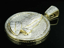 14K Yellow Gold Plated Praying Hand Medallion 1.50Ct Round Cut Diamond Pendant - £118.60 GBP