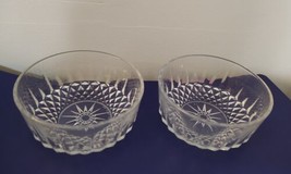 Vintage 1960s 4&quot; Arcoroc glass bowls with starburst pattern - £9.33 GBP