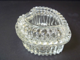 Vintage Homco lead crystal heart shape trinket box - $9.45
