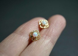 1Ct Round Cut Fire Opal Solitaire Flower Stud Earrings 14K Yellow Gold Finish - £112.46 GBP