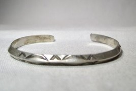 Vintage Sterling Silver Fred Harvey Era Stacker Cuff Bracelet K145 - £111.64 GBP