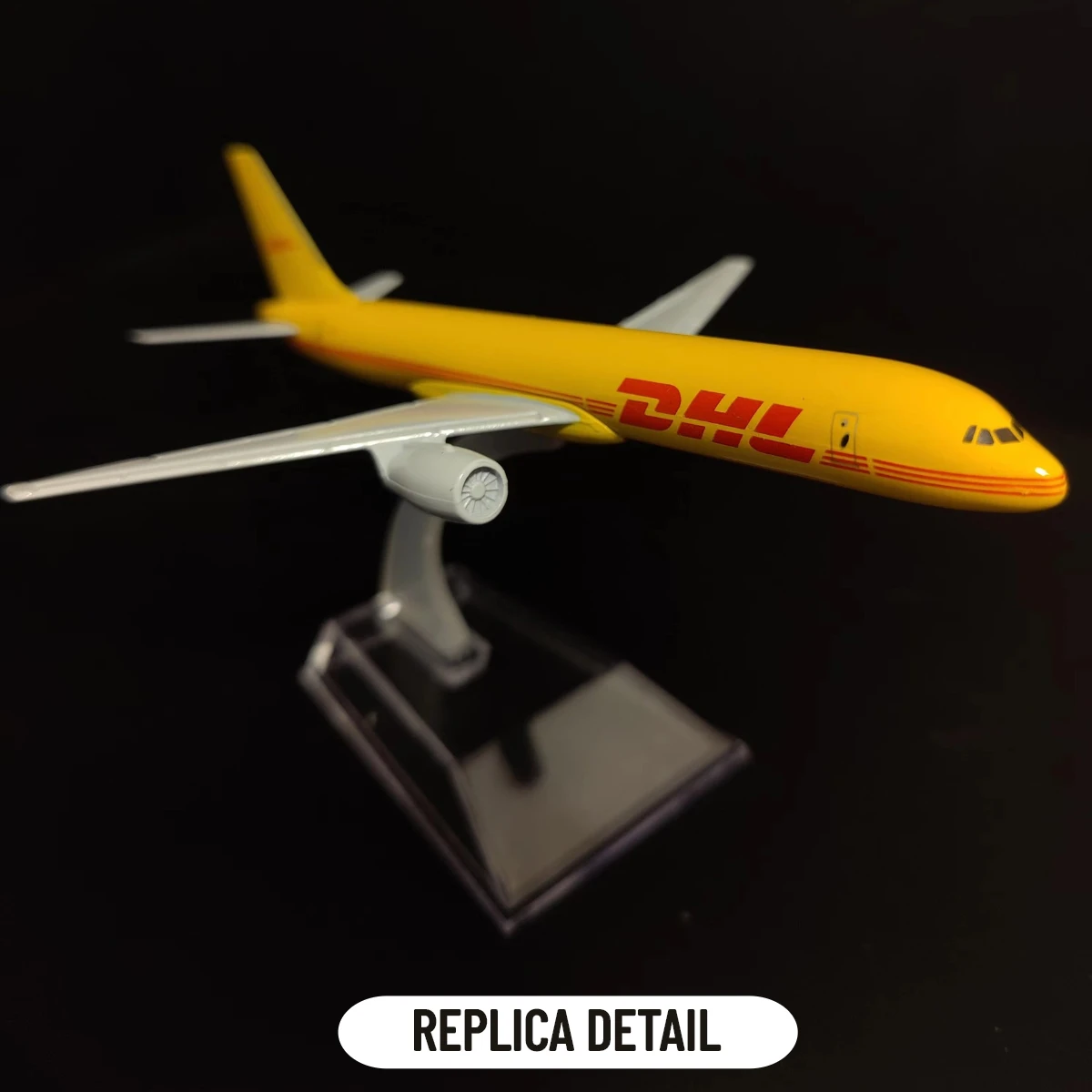 Play Scale 1:400 Metal Aircraft Model EU Airline DHL Cargo Airplane Diecast Plan - £25.86 GBP