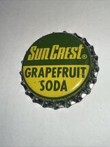 Suncrest Grapefruit SODA POP CORK BOTTLE CAP Vintage 7 Up Bottling Compa... - $1.98