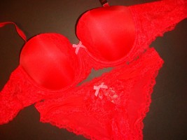 NWT Victoria&#39;s Secret 32D BRA SET XS panty RED DREAM ANGELS - $59.39