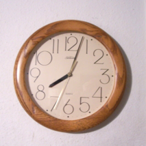 Vintage Sunbeam 10” Oak Wood Framed Round Wall Clock Quartz Movement Sec... - $19.77