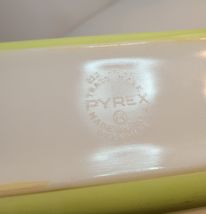 Pyrex Loaf Bread Pan Lime Green 1.5 Qt image 3