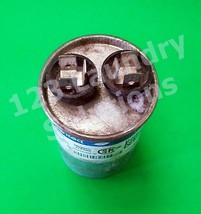 CAPACITOR, MOTOR START/RUN, 628316-305 15UF/330V ( Used ) - $184.34 MXN