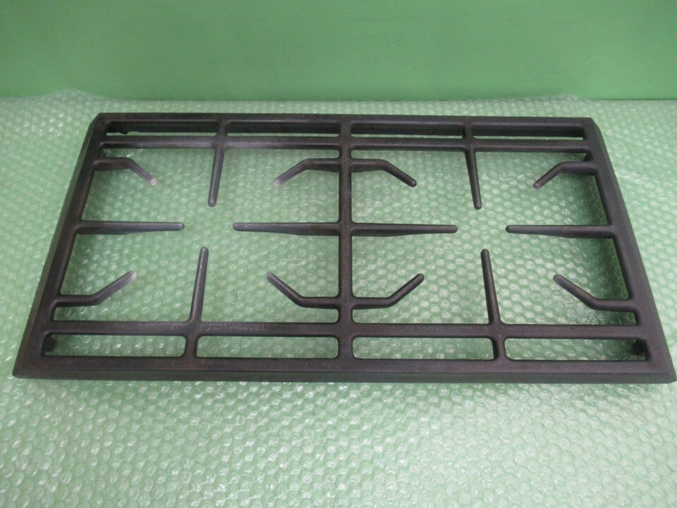 WB49X5591  261720  GE Monogram Range Top Grate OEM - $98.48
