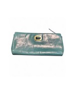 HOBO The Original clutch In Teal With Gold Hardwear - $908.29 MXN