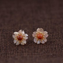 925 Sterling Silver Simple Elegant 18k Gold Plated Earrings Shell Flower Inlaid  - £26.65 GBP