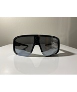 men&#39;s cycling sunglasses with black frame and gray mirror lenses - $9.50