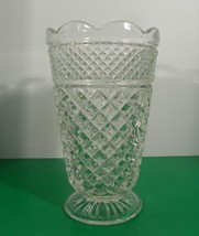 Anchor Hocking WEXFORD Vase Crystal 9-7/8 inches Tall Vintage Anchor Hoc... - $24.70
