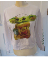 Star Wars White Grogu Baby Yoda Long Sleeve Crewneck Sweatshirt L (11/13) - $289.20 MXN