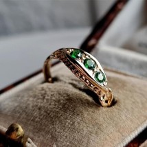 Vintage Solid 9K Gold Genuine Emerald Trilogy Ring, size 6.25 - £377.93 GBP