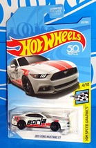 Hot Wheels 2018 Speed Graphics Series #222 &#39;15 Ford Mustang GT White BORLA - £3.95 GBP