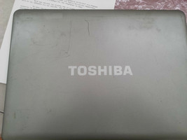 Toshiba Satellite A300d 161 Lcd Display Lid Cover Top Housing used Genuine - £9.20 GBP