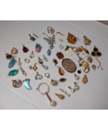 Lot Of Over 50 Pretty Little Pendants And Charms - £47.81 GBP