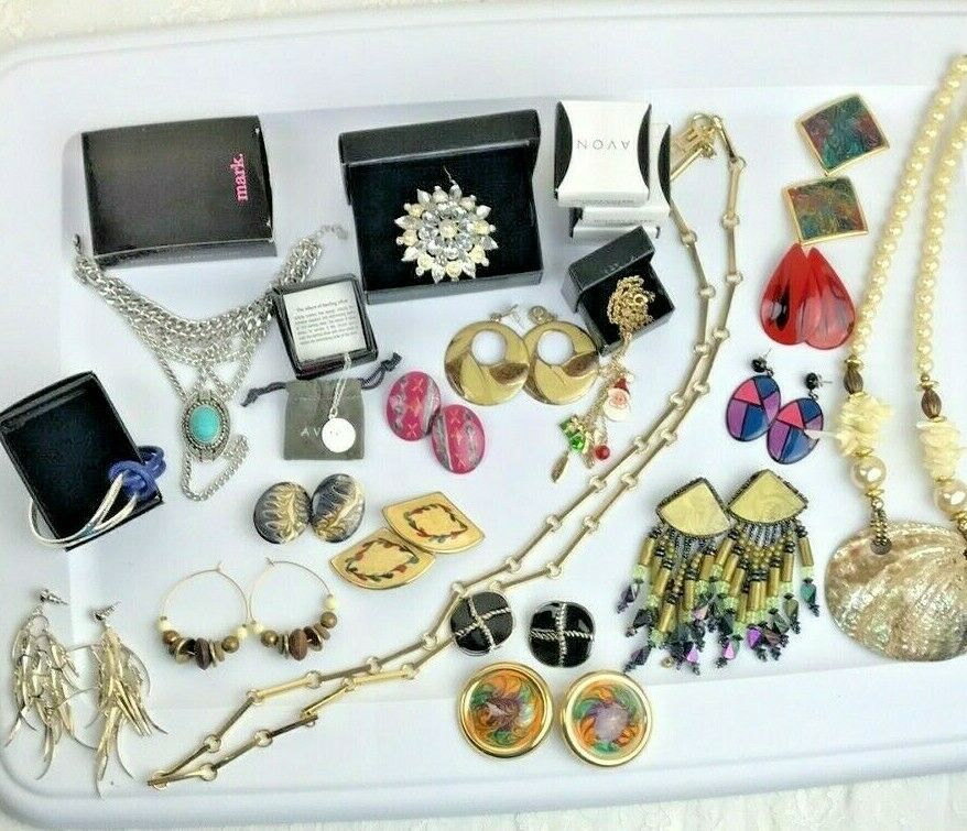 Primary image for Mixed Jewelry Lot #5 Assorted Items 22 Sets NWT, NWOT & Pre-Owned