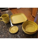 Vintage TUPPERWARE LUNCHEON PLATE COASTER MUG BOWL Harvest Green Lot *READ* - $529.05 MXN