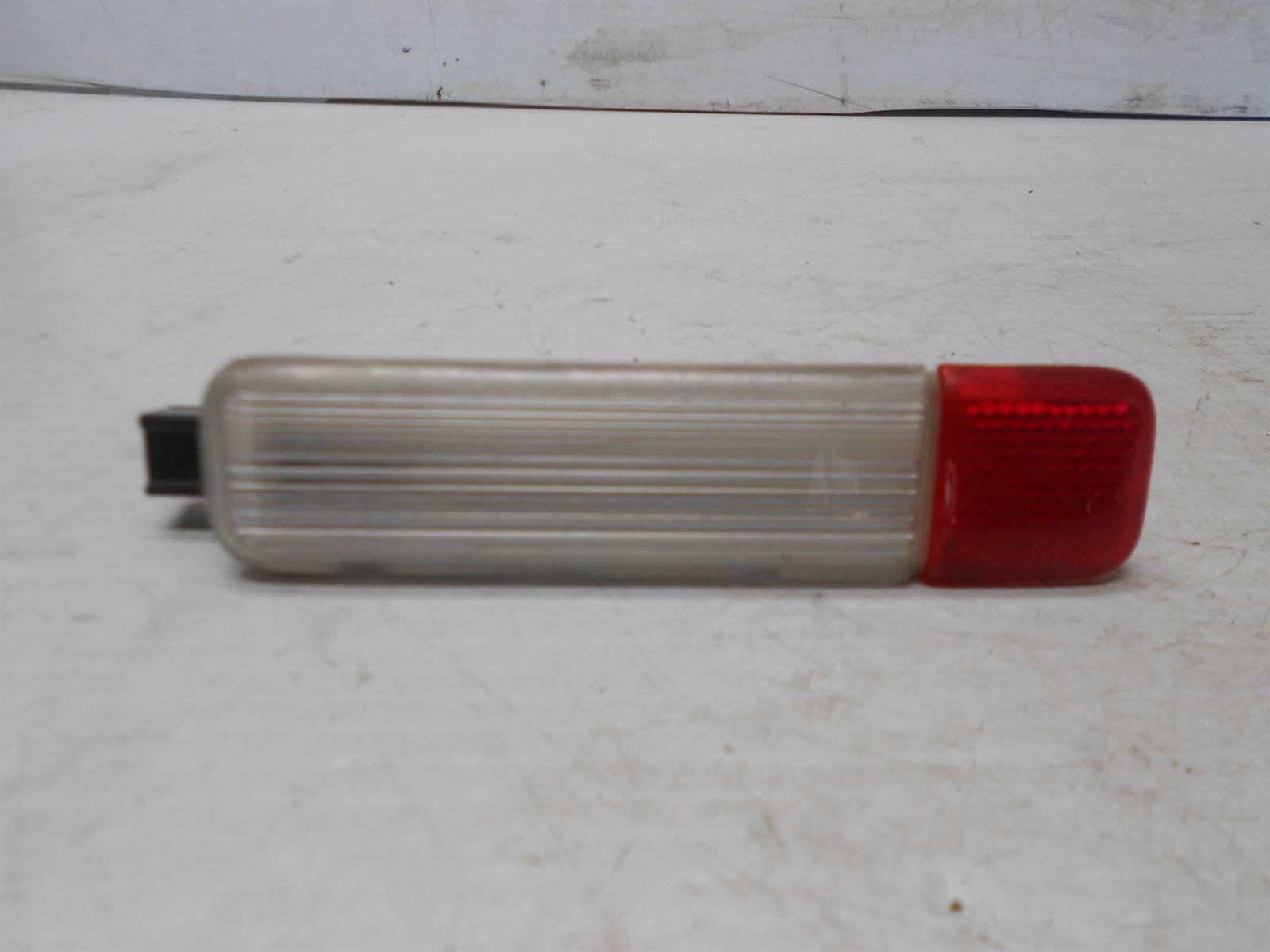 1995 - 2006 Chevrolet GMC Cadillac Door Panel Courtesy Light  - $19.99
