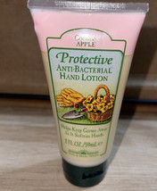 Vintage Bath &amp; Body Works Country Apple Anti-Bacterial  Lotion 2 Oz - £13.18 GBP