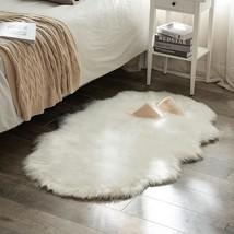 Miulee Luxury Super Soft Fluffy Area Rug Faux Fur Sheepskin Rug, White - £44.28 GBP