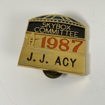 Houston Livestock Show And Rodeo Pin 1987 Skybox Committee Vintage - $19.67