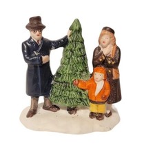 Vintage Christmas Village Family with Christmas Tree in Snow Figurine EUC!  - $12.99