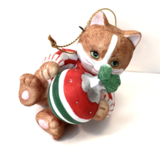 Vintage  Kitty Cat Christmas Tree Ornament BC 1996 Kitten Playing - £10.21 GBP