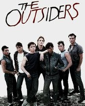 The Outsiders Cruise Lowe Dillon Howell Macchio Swayze Estevez &amp; movie logo 8x10 - £23.66 GBP