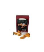 1995 Hallmark Keepsake Ornament- Garfield As And Angel Blowing A Horn - £12.67 GBP