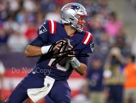 Mac Jones Signed Photo 8X10 Rp Autographed Picture New England Patriots - £15.97 GBP