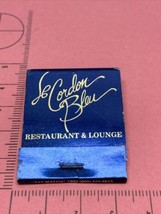 Vintage Matchbook Cover Le Cordon Bleu Restaurant &amp; Lounge Winter Park, Fl gmg - £9.30 GBP