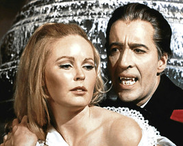 Dracula Has Risen from the Grave Veronica Carlson Christopher Lee 8x10 Photo - £7.71 GBP